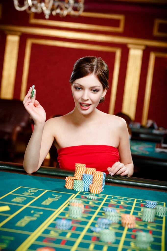Berbagai permainan populer di betawitoto termasuk Liga 1, live casino, dan slot online